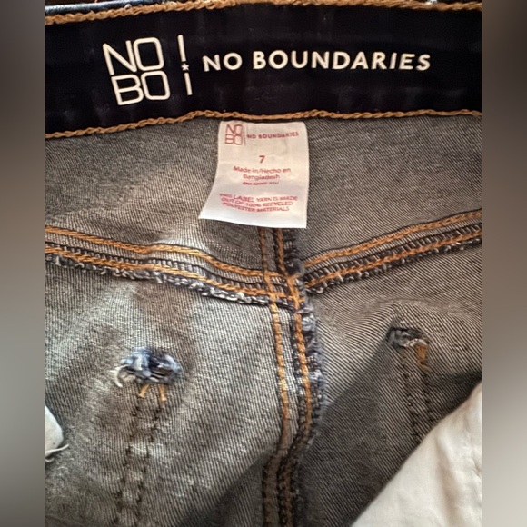 🦋💛 Women’s (juniors) No Boundaries high waist skinny jeans size 7 - Picture 3 of 3